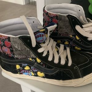 Vans unisex high tops size 6m/7.5w. Great condition